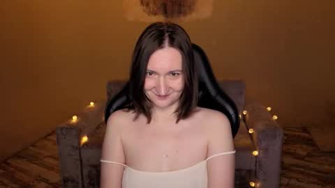 selestiasonata online show from February 14, 2:35 am