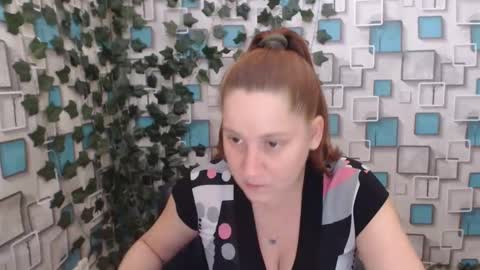 Snapshot of sellavix chatting on September 21, 5:55 pm Sellavix online show from September 21, 5:55 pm