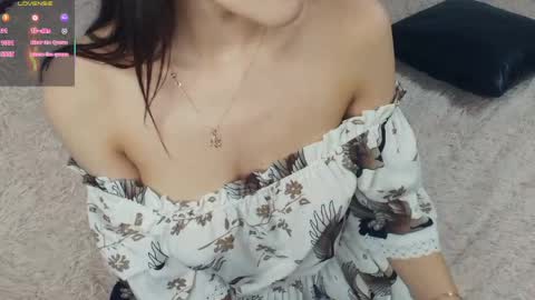 Julia online show from April 2, 1:41 pm