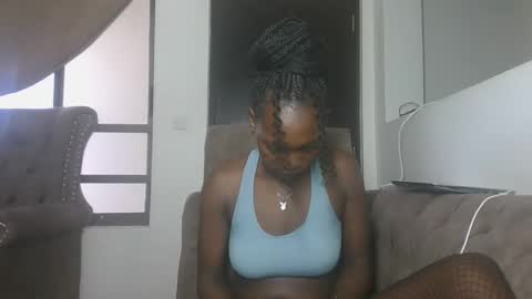 sellinprinces online show from November 6, 10:21 am