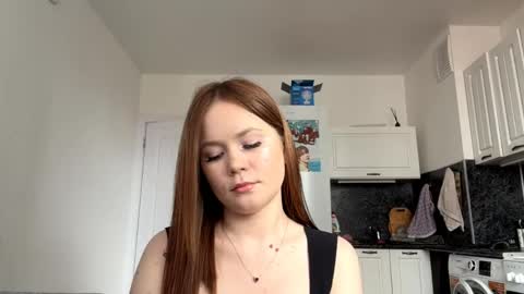 Lily online show from June 7, 7:04 am