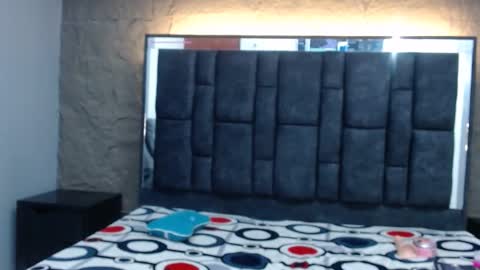 sennamars202cl online show from October 30, 3:46 pm