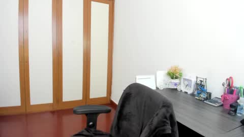 Snapshot of sensual__lady chatting on December 6, 5:33 pm Samantha - online show from December 6, 5:33 pm