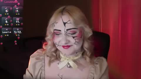 Ilona online show from October 31, 7:18 pm