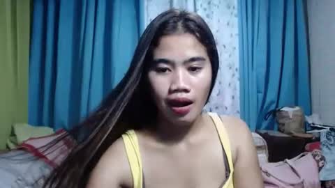sensual_nhor online show from May 20, 3:36 am