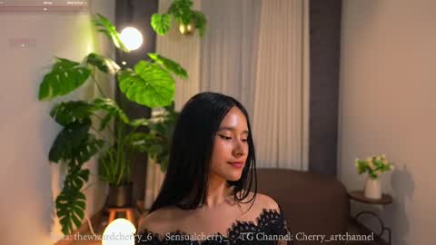 Maria- OF sensual bee online show from May 10, 12:13 am