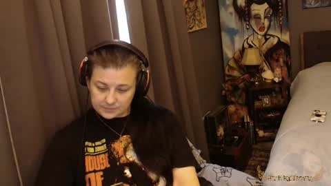 Tara online show from August 4, 2:01 pm