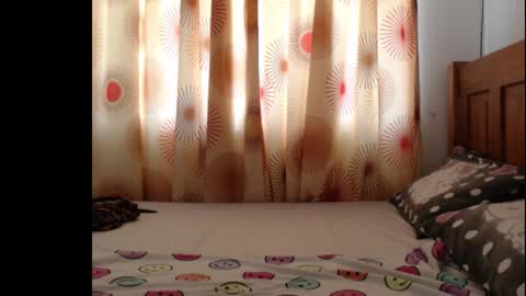 Anne online show from November 25, 11:23 am