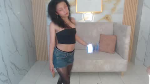 serabella_s online show from January 8, 3:10 am