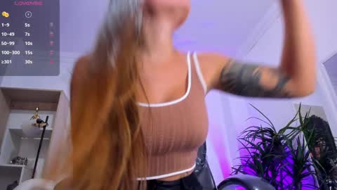 serena___ online show from January 4, 2:56 am