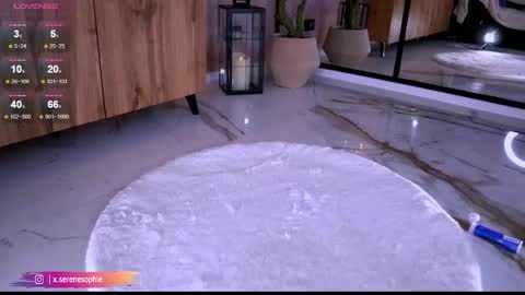 Serene Sophiex online show from May 4, 10:24 pm