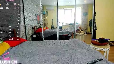 VIOLA online show from October 31, 8:29 am