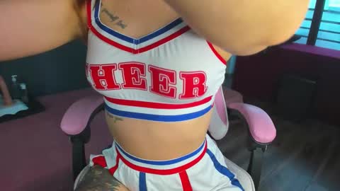 seven_sinsss online show from October 28, 5:46 am