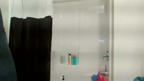 Snapshot of sexislitpuss69 chatting on February 5, 12:27 pm sexislitpuss69 online show from February 5, 12:27 pm