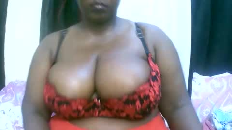 sexxi_ebony online show from May 18, 4:07 am