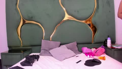 Sexxtaty online show from March 29, 3:55 pm