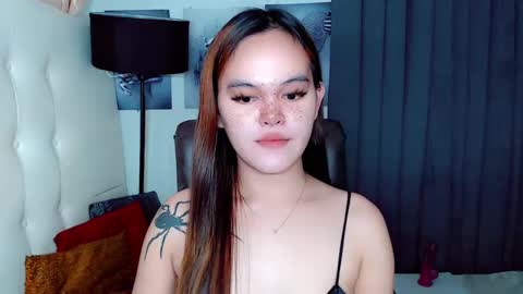 sexxxy_caroline online show from February 13, 8:59 am