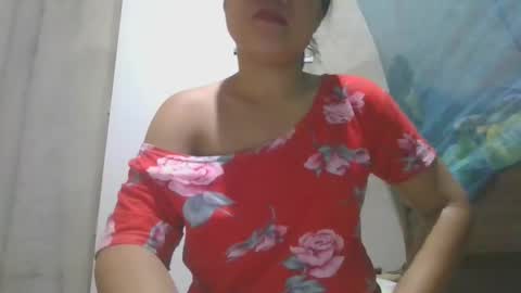 sexxxymomsh online show from March 23, 7:53 pm