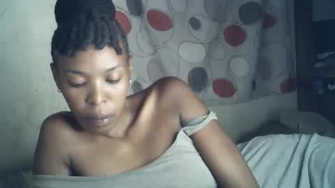 sexxy_curvy23 online show from February 16, 3:28 am