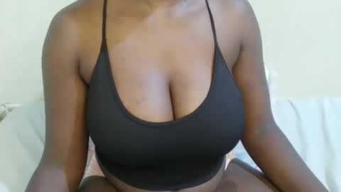 sexxy_maya1 online show from April 30, 10:58 pm