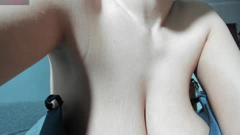 sexxymeriemm online show from January 28, 3:35 pm