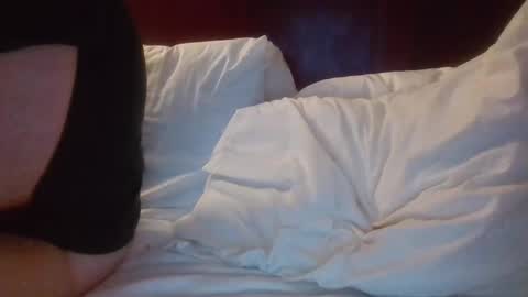 Snapshot of sexy420girl5 chatting on March 5, 10:44 am sexy420girl5 online show from March 5, 10:44 am