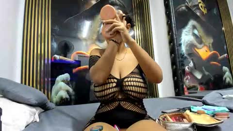 sexy78michell online show from October 16, 5:10 am