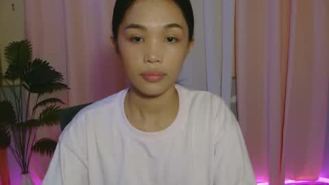 sexy_asian_thesa online show from December 18, 2:00 pm