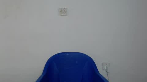 sexy_bluey247 online show from April 5, 4:44 am