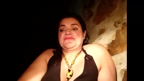 Snapshot of sexy_camy chatting on February 24, 4:04 am Camy Yamy online show from February 24, 4:04 am