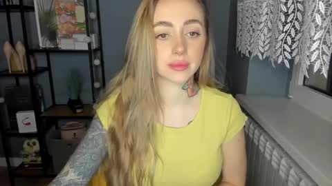 C o r a l i e online show from December 26, 7:24 am