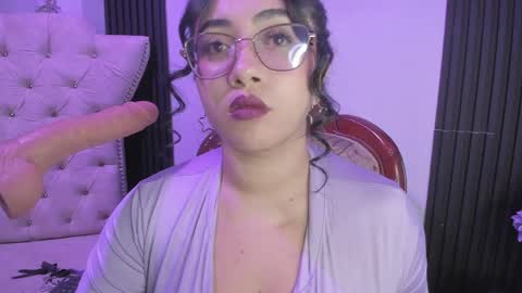  C R I S T A L  online show from May 25, 9:25 pm