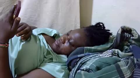 sexy_ebony254 online show from October 31, 2:24 am