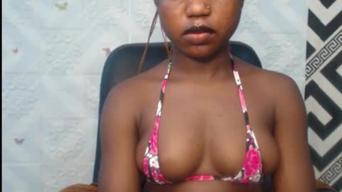 Angela online show from October 4, 9:52 pm