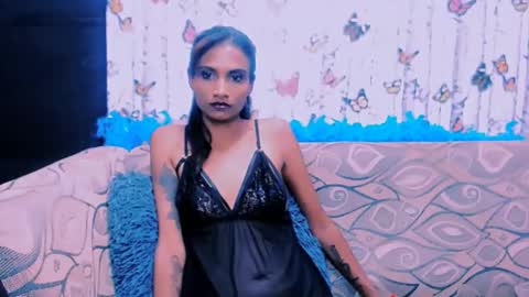 sexy_indian0009 online show from November 6, 8:48 pm