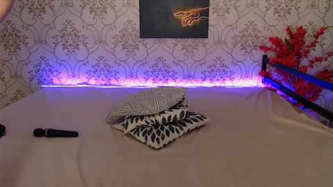 Snapshot of sexy_juliaxo chatting on December 7, 2:53 am Sexy Juliaxo online show from December 7, 2:53 am