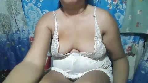 sexy_kimmykim online show from November 17, 2:01 am