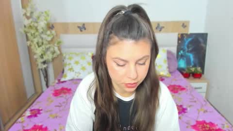 Lily online show from February 2, 4:44 am