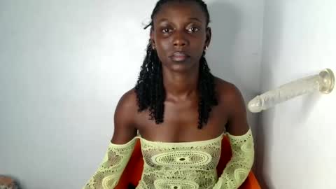 Snapshot of sexy_lilyyy chatting on September 27, 11:56 pm lily online show from September 27, 11:56 pm