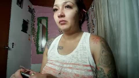 sexy lolas online show from July 7, 5:10 am