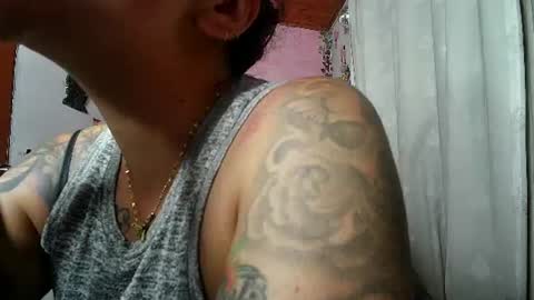 sexy lolas online show from June 28, 3:35 am