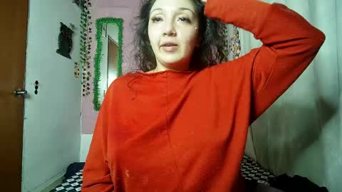 sexy lolas online show from April 29, 4:59 am