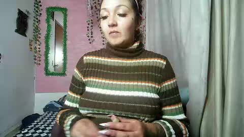 sexy lolas online show from May 26, 4:01 am