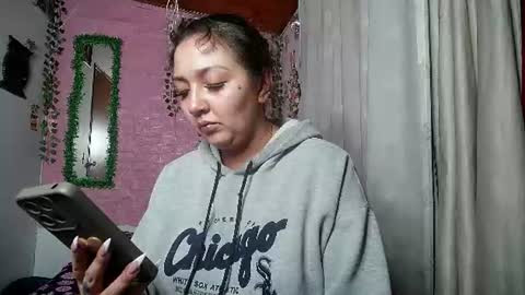 sexy lolas online show from June 22, 3:36 am