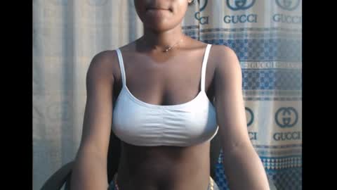 Debby online show from December 19, 12:34 am