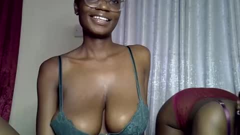 sexy_melanin8 online show from February 13, 3:24 pm