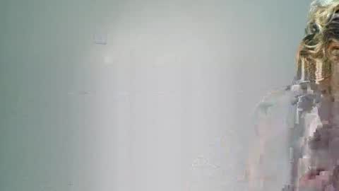 SEXY MOMAH online show from May 5, 8:17 am