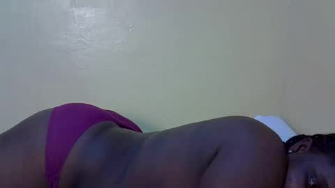 sexy_naila2 online show from March 6, 12:17 am