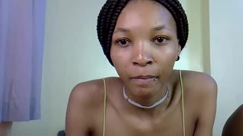 Snapshot of sexy_narohah chatting on September 21, 2:27 pm Narohah online show from September 21, 2:27 pm