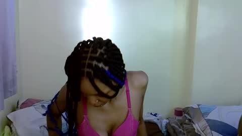 Snapshot of sexy_narohah chatting on September 15, 4:32 am Narohah online show from September 15, 4:32 am